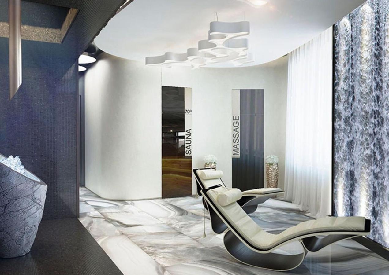 Royal Tower Luxurious Smart Residence Киев Экстерьер фото